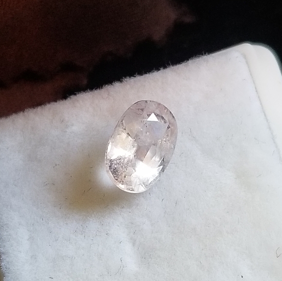 Natural unheated 1.45ct pale pastel pink sapphire from Madagascar - Picture 7 of 16